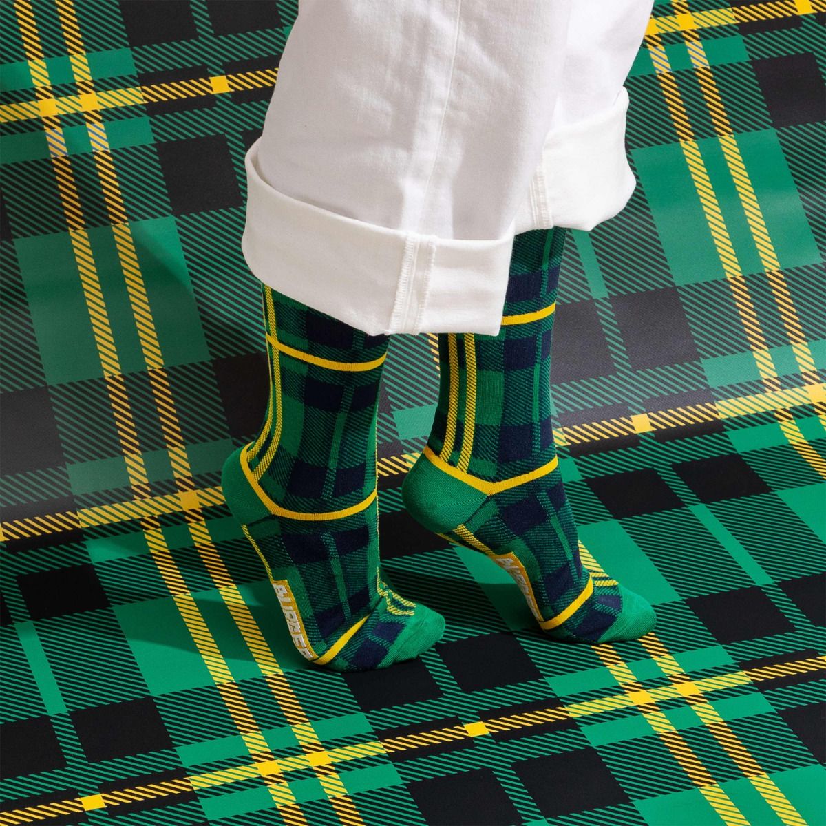 SCOTTISH FABRIC SOCKS VERDE PRATO/NAVY BLUE